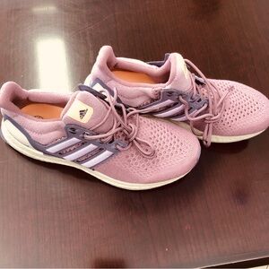 Adidas Women's Mauve Sneakers